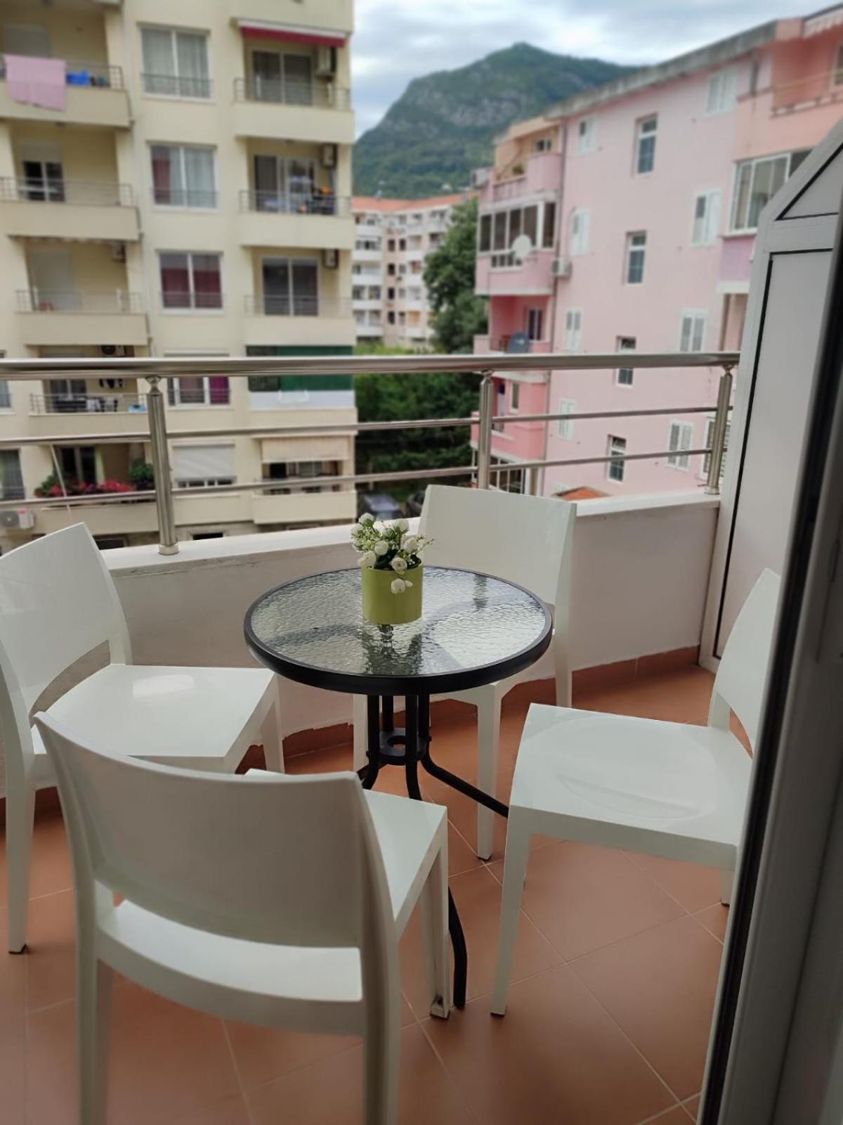 Merkur Lux Apartment Budva